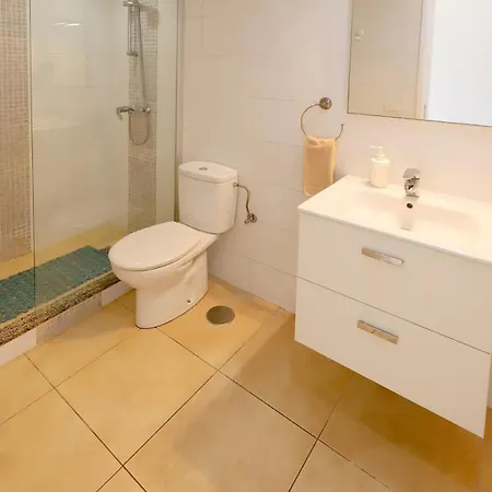 Buena Pesca 2 - Two Bed Appartement Puerto del Carmen (Lanzarote)
