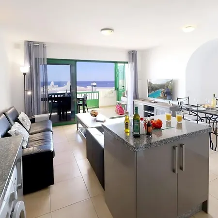 Buena Pesca 2 - Two Bed Apartment Puerto del Carmen (Lanzarote)